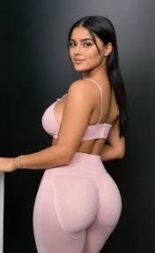 Camila Feltrin - Free pics, galleries & more at Babepedia