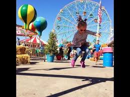 Coney Island Deno S Wonder Wheel Amusement Park In The Fall Family Road Traveled Day Trip To Nyc Nyc With Kids Amusement Park