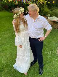 Wedding dresses & bridesmaids inspiration! Cat Deeley Reveals She Bought Her Wedding Dress Before Meeting Her Husband Patrick Kielty Daily Mail Online