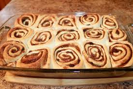 Quick Easy Cinnamon Rolls With Raisins Southern Love Lifestyle Blog Recipe Cinnamon Rolls Easy Easy Cinnamon Cinnamon Rolls