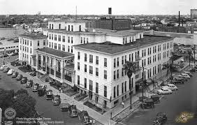 W. D. Lewis & the DeSoto Hotel