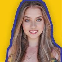 Corina Abbott's Instagram, Twitter & Facebook