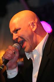 William Raven: benefiet Helping Hands