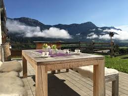 Willkommen im appartement am hauser kaibling**** 4 schlafzimmer bis 8 personen unser großes appartement **** liegt in der ruhigen ortschaft ruperting, gemeinde haus im ennstal mit blick in die bergwelt der dachstein tauern region! Appartement Hauser Kaibling Haus Im Ennstal Aktualisierte Preise Fur 2021