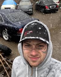 tourist ahh photo of me and 3 cars I wanted to start