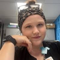 20+ "Skye Phillips" profiles