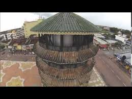 Keunikan menara ini adalah ia menyerupai menara pisa di itali. Menara Condong Teluk Intan Leaning Tower Teluk Intan Youtube