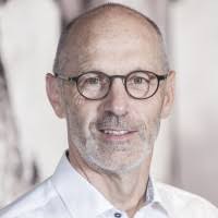 100+ "Lingg" profiles