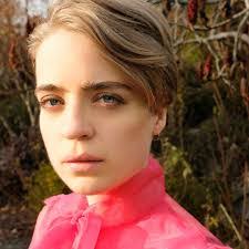 Amber Wilber's Instagram, Twitter & Facebook