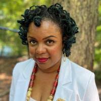 Suzette Spencer's Instagram, Twitter & Facebook