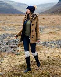 What To Wear Camping Howtowear Fashion Winter Camping Outfits Camping Outfits For Women Camping Fashion Women