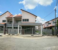 Good for investment or occupied. Taman Nuri Durian Tunggal Melaka Semi D 2 Tingkat Property For Sale On Carousell