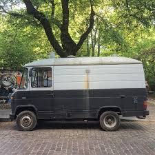 Mercedes Benz 410 Camper Van Afridayvanpic Mercedes Mercedesbenz Benz Mb Mb410 410d Tinyhouse Mercedescamper Mercedes Camper Mercedes Benz Van