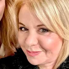 Looking for recommendations for a painter/decorator please. Thanks 😀