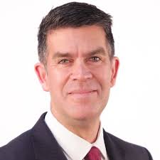 It was an honor to attend, along with former Senator and Director of  National Intelligence Dan Coats and his wife Marsha (Ship Sponsor), the  Change of Command ceremony in which CDR Bradley '