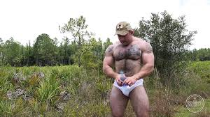 Modelado de ropa interior