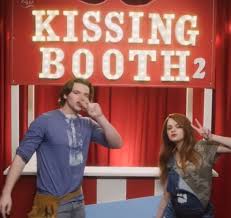 Netflix Kissing Booth 2 Kissing Booth Booth Kiss