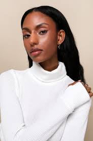 Cute white turtleneck new arrivals