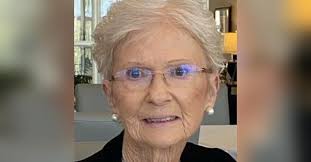 Joan Webb Munch Obituary