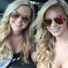 Kara Tryon's Instagram, Twitter & Facebook