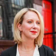 Lucy Lang (@LucyLangNYC)