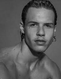 Luiza Tomé parabeniza o filho gato e web fica eufórica: "Deve ter várias  noras"