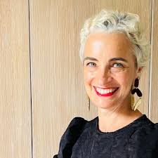 I'm very proud to announce our new Food & Drinks Fest 'Me Auld Flower'  16th-19th March '23.