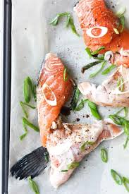 Oct 30, 2020 · hamachi kama (はまちのカマ) is the collar of the yellowtail located just above the gills and below the head. Oven Baked Salmon Collars Broiled The Top Meal