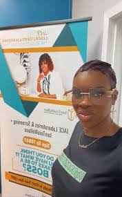 Lakisha Ross's Instagram, Twitter & Facebook