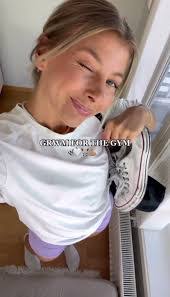 Aurora Ferguson's Instagram, Twitter & Facebook