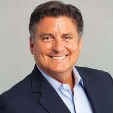 So proud that our team, with the key participation of Milka Ivanova and  Georgi Kanev has been selected to support Unique Estate in this strategic  transaction.