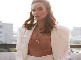 Др / айза после откровенн / айза анохина: Ajza Dolmatova Pokazala Kak Vyglyadela V Detstve Do Plastiki Novosti Ajza Anohina Foto Detstvo Shou Biznes