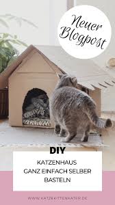 Basteln Fur Katzen Katzenhaus Aus Kartons In 2020 Cat House Diy Cat House Pet Hacks