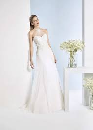 Second hand kleidung, markenbekleidung das brautkleid wurde nach maß aus hochwertigen stoffen und feiner spitze in der farbe ivory angefertigt. Exklusive Brautmode Fur Bruchsal Braut Tempel