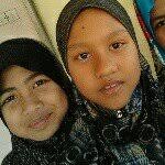 Iris Zapien's Instagram, Twitter & Facebook