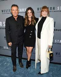 She is currently dating italian boyfriend lorenzo de luca. Who Is Jessica Springsteen Facts About Bruce S Daughter Hollywood Life