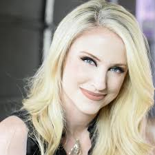 This week, Bernie sits down with stage tech Luke Cohen for a conversation  about his 30-year journey