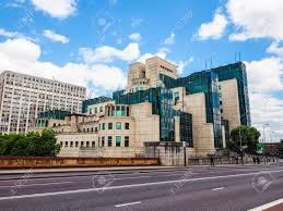 For the affiliated npc faction, see bretonian intelligence service. London Grossbritannien Circa Juni 2017 Sis Mi6 Hauptsitz Des Britischen Secret Intelligence Service Bei Vauxhall Cross London High Dynamic Range Lizenzfreie Fotos Bilder Und Stock Fotografie Image 84304391