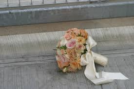 Most of the images are from local milwaukee wedding photographers. How Many Flowers In A Bouquet Wedding Floral Delivery West Allis Bel Aire Flowers West Allis Wisconsin