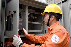 Jun 18, 2021 · dành 1.570 tỷ đồng hỗ trợ giảm giá điện, tiền điện đợt 3 trong cuộc họp báo định kỳ chiều 17/6, đại diện bộ công thương cho biết đợt giảm giá tiền điện lần 3 để tháo gỡ khó khăn cho sản xuất kinh doanh và sinh hoạt của người dân do tác động của dịch covid. Ä'á»'i TÆ°á»£ng Nao Ä'Æ°á»£c Giáº£m Gia Ä'iá»‡n Tiá»n Ä'iá»‡n Ä'á»£t 3 Baotintuc Vn