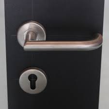 Kunci pintu pelor dan harga kunci pintu solid di kota solok | dowshardware.com vendor kunci pintu digital dan kunci bulat kamar mandi, menyajikan info kunci pintu pelor murah model terbaru di kota solok dan sekitarnya siap melayani pembelian silinder kunci pintu dan kunci pintu rumah seluruh indonesia. Gagang Pintu Solid Tarikan Handle Pintu Hre 61 43 Shopee Indonesia