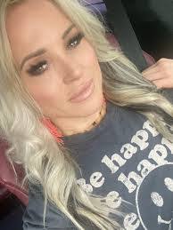 Kelsey Maxey's Instagram, Twitter & Facebook