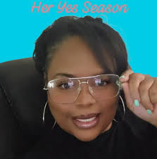 Happy Birthday to my sister!! The gifts already starting to pour in😍 enjoy  your special day. I almost got it wrong yesterday lol. The songwriter  says🎤🎤 somebody loves ya babyyy oh oh