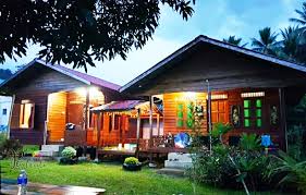Pusat pentadbiran negeri pahang telah daerah raub merupakan pecahan kawasan pentadbiran bagi negeri pahang, malaysia. Chalet Rumah Kampung Kolam Air Sungai Di Raub Pahang Percutian Tenang Suasana Kampung Port Cuti