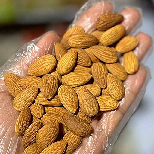 خرید و قیمت بادام پوست کاغذی (بادام منقا)