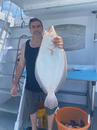 FISHERMEN/FRIDAYS FLUKE FISHING...