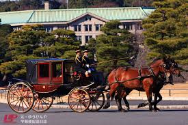 皇室シリーズその２ 儀装馬車 キヌブログ 馬車 乗り物 車