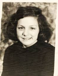 Carol Stemple's Instagram, Twitter & Facebook