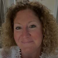 10+ "Danielle Leahy" profiles