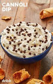 Cannoli Dip Brings Some Fun To The Classic Italian Dessert Recipe Desserts Cannoli Dip Quick Desserts